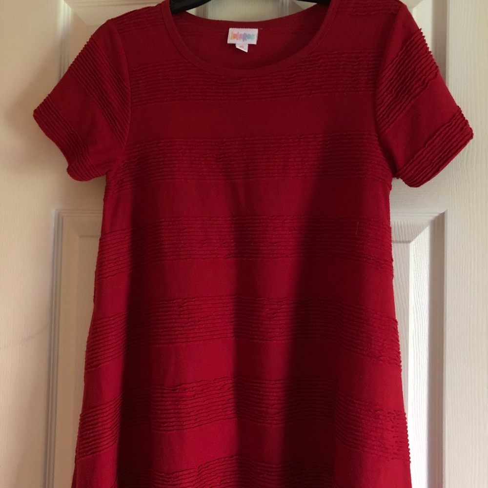 Lularoe Pintuck Carly